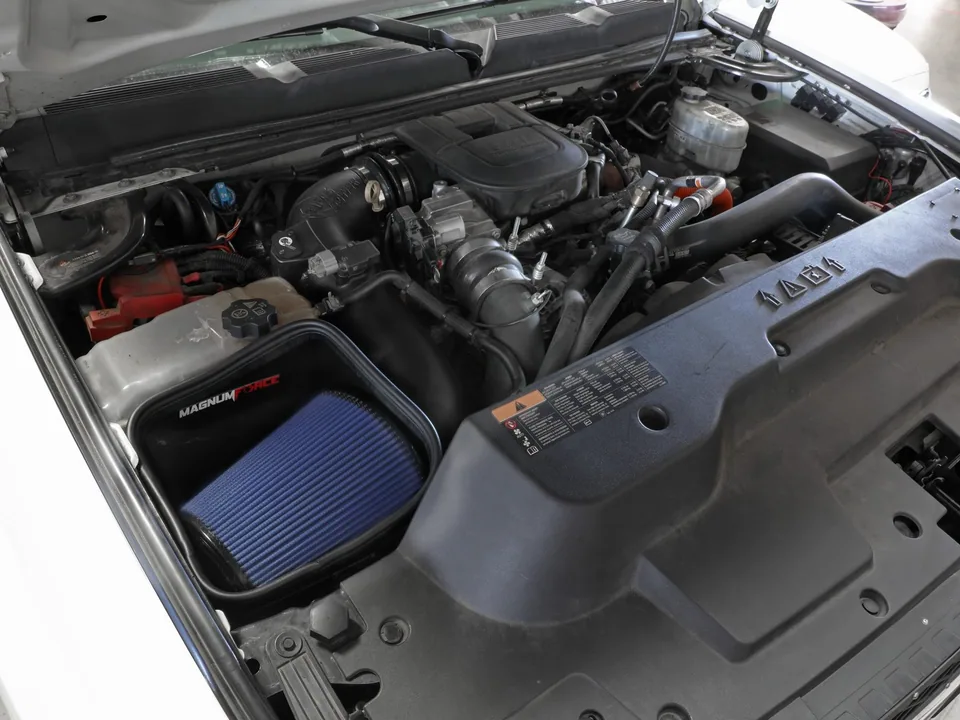 aFe 11-16 GM Silverado / Sierra 2500/3500HD (6.6L V8) MagnumFORCE Intake Stage-2 Pro 5R 54-13016R 3 of 6