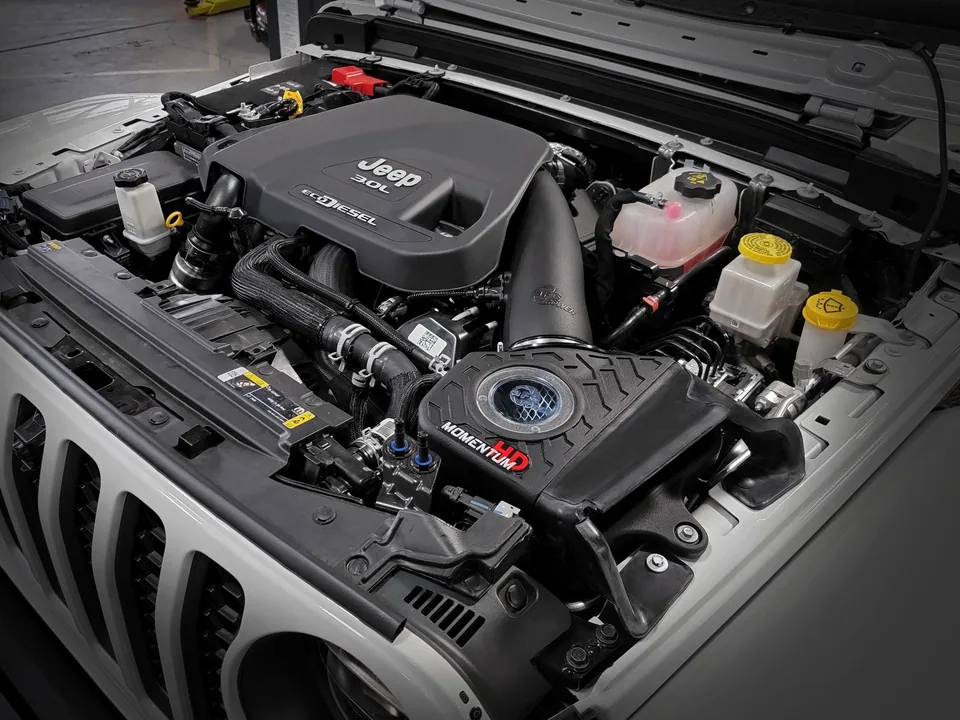 aFe 20-21 Jeep Wrangler (JL) V6-3.0L (td) Momentum HD Cold Air Intake System w/ Pro 10R Media 50-70062T 3 of 6