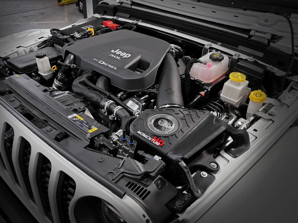 aFe 20-21 Jeep Wrangler (JL) V6-3.0L (td) Momentum HD Cold Air Intake System w/ Pro Dry S Media 50-70062D 3 of 6