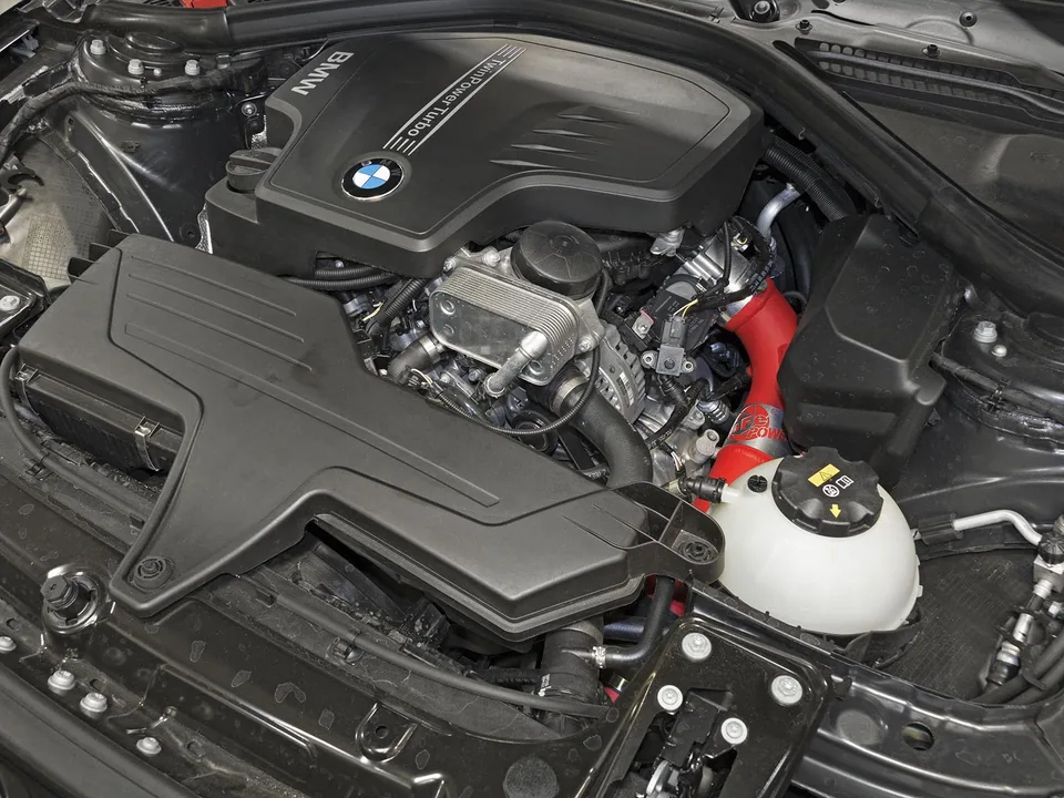 aFe BladeRunner 2.5-2.75in Red Intercooler Tube Cold Side w/ Couplings & Clamps Kit 13-16 BMW F30 46-20229-R 3 of 3