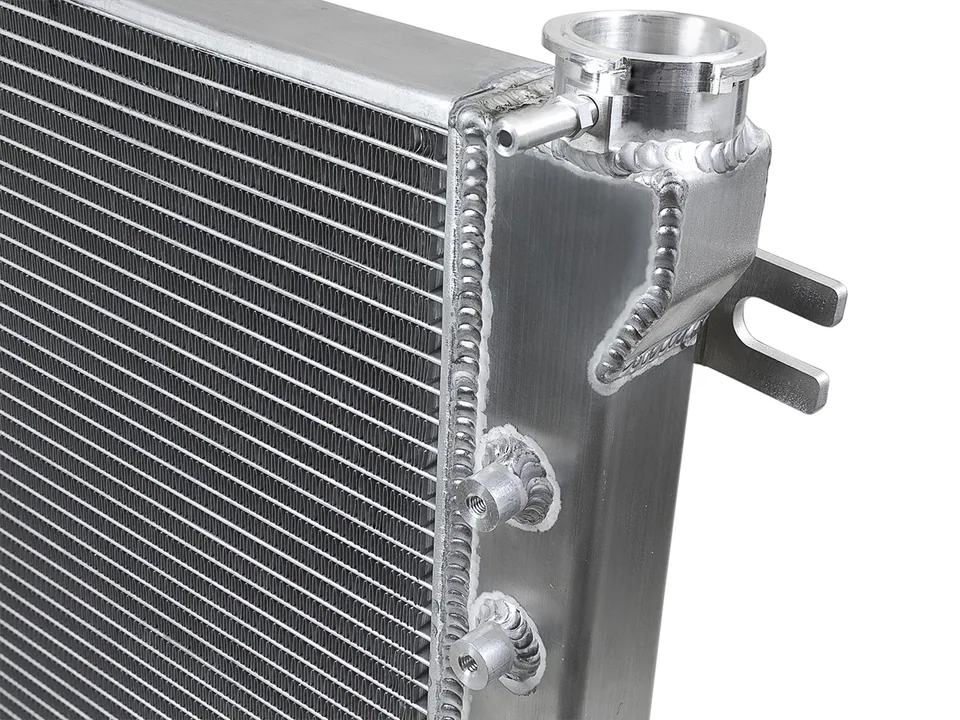 aFe BladeRunner Street Series Tube & Fin Aluminum Radiator 07-18 Jeep Wrangler (JK) V6-3.6L/3.8L 46-52001 2 of 3