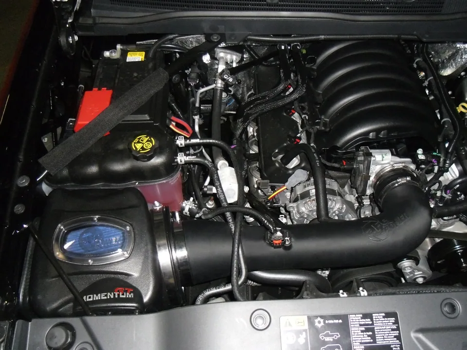 aFe Momentum GT PRO 5R Stage-2 SI Intake System 14-19 GM Silverado/Sierra 1500 5.3L/6.2L 54-74104 6 of 6