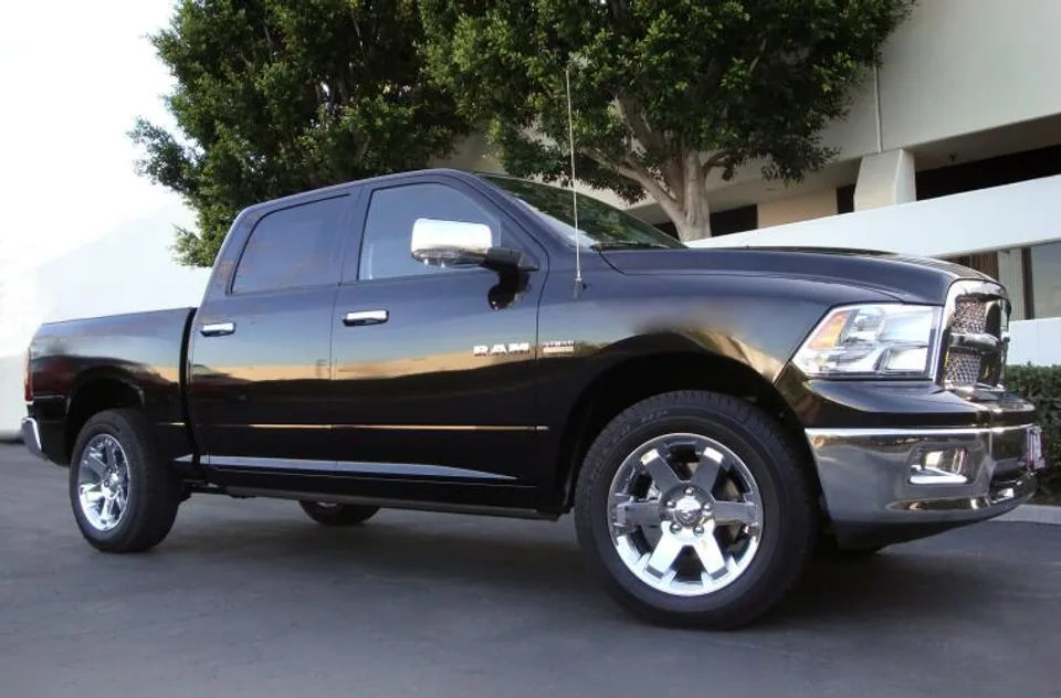 AMP Research 2009-2012 Dodge Ram 1500 Crew Cab, 10-15 Ram 3500/3500 PowerStep XL - Black 77158-01A 4 of 4