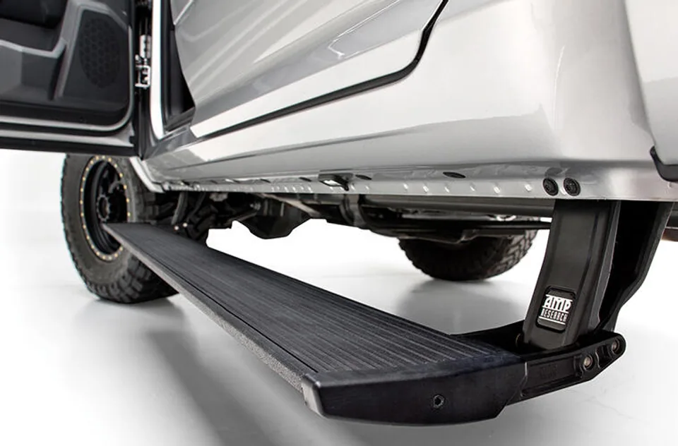 AMP Research 2018 Dodge Ram Crew Cab, 2019-2022 Ram 2500/3500 Crew Cab PowerStep XL - PNP 77238-01A 2 of 4