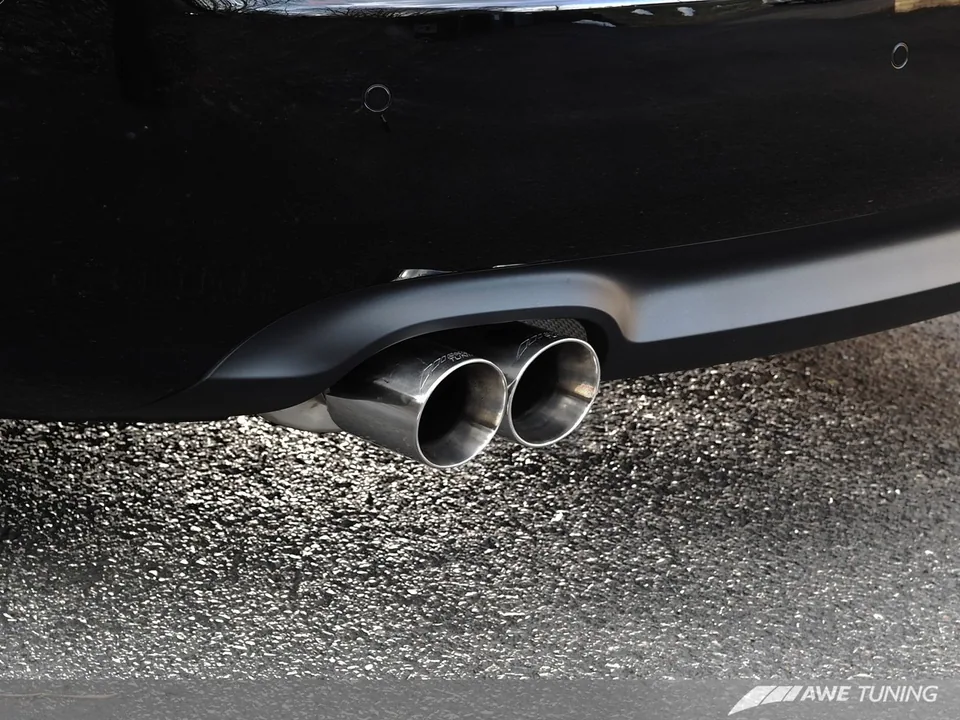 AWE Tuning 09-17 Audi B8 A5 2.0T Touring Edition Exhaust - Quad Outlet Diamond Black Tips 3015-43024 2 of 3