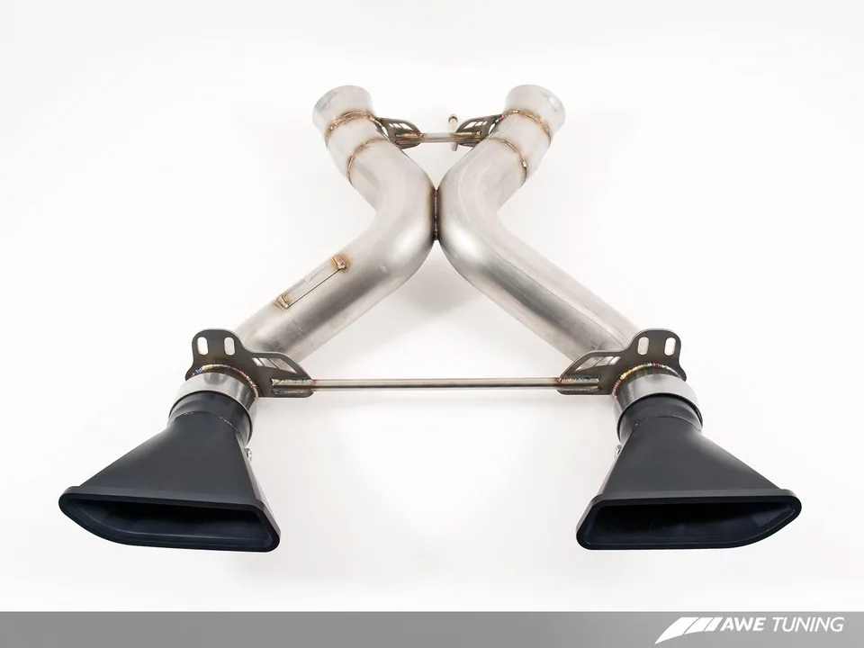 AWE Tuning 12-14 McLaren MP4-12C Performance Exhaust - Black Tips 3010-33012 1 of 4