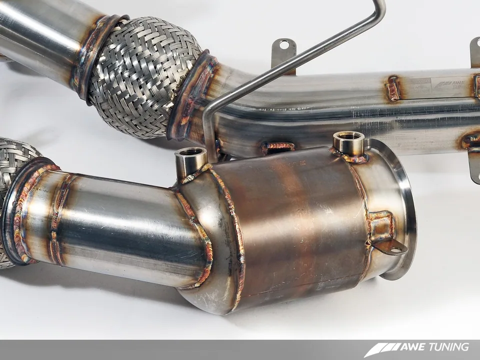 AWE Tuning 12-19 McLaren 12C/570/650/675LT 3.8TT Performance Catalysts 3010-11020 2 of 2