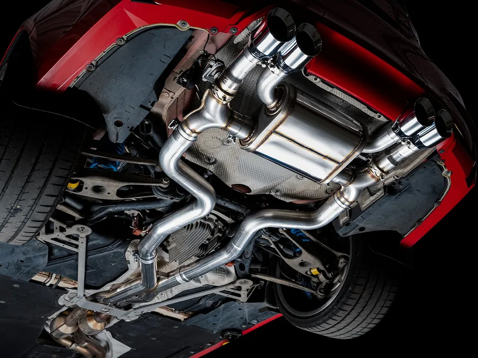 AWE Tuning 15-20 BMW F8X M3/M4 SwitchPath Catback Exhaust - Chrome Silver Tips 3025-42070 4 of 6
