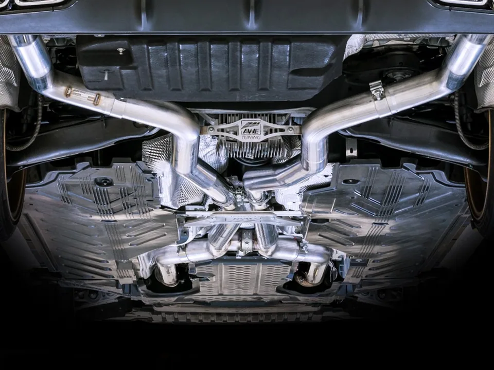 AWE Tuning 19-20 Mercedes-Benz C63/S AMG Sedan (W205) Track Edition Exhaust - No Tips 3020-11034 2 of 3