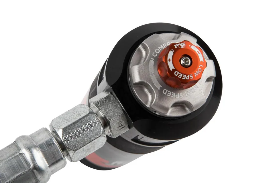 Fox 21+ GM 2500/3500 Perf Elite Series 2.5 Front Adj Shocks 1.5-2.5in Lift - Requires Up C/A 883-26-084 6 of 6