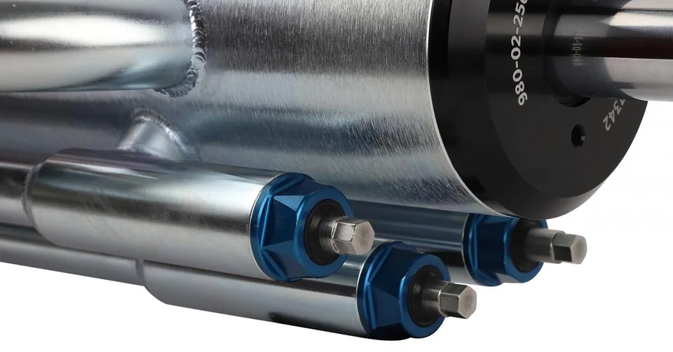 Fox 3.5 Factory Series 18in. P/B Res. 5-Tube Bypass (3 Comp/2 Reb) Shock 1in. Shaft (32/70) - Blk 980-02-256 3 of 6