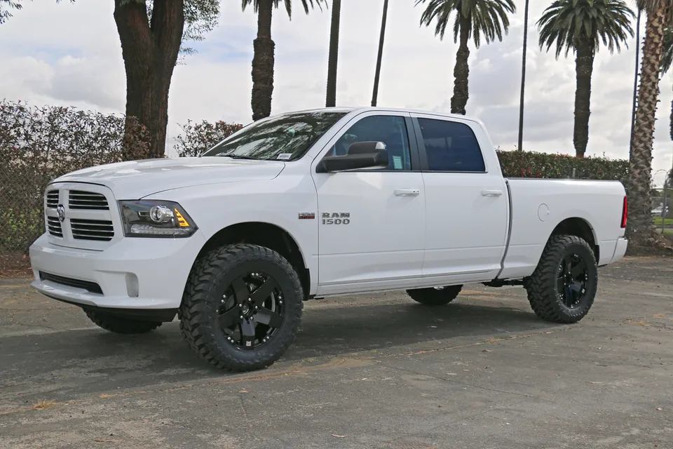 ICON 09-18 RAM 1500 4WD .75-2.5" STAGE 1 SUSPENSION SYSTEM k213001 2 of 2