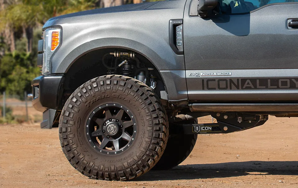 ICON 17-22 Ford F250/F350, 4-5.5" Lift Stage 5 Suspension System, w/Radius Arm k63155r 2 of 4
