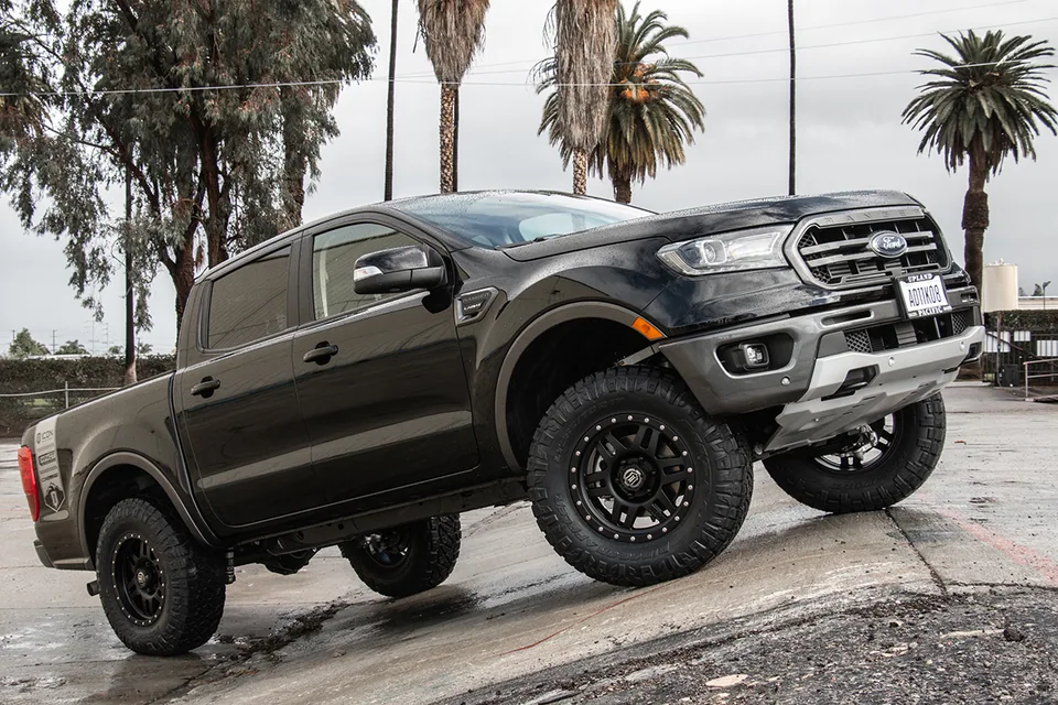 ICON 20-23 Ford Ranger, 0-3.5" Lift, Stage 2 Susp Sys, Tubular UCA Steel Knuckle k93202ts 2 of 3