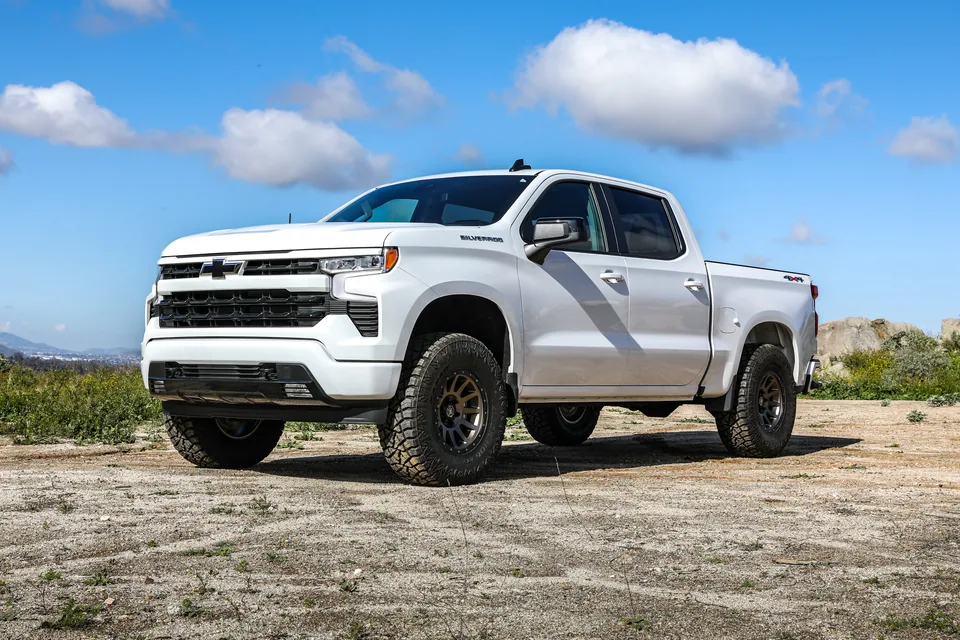 ICON 19-23 GM 1500, 2.375-3.75" Lift, Stage 2 EXP Suspension System, Tubular k73072t 3 of 6