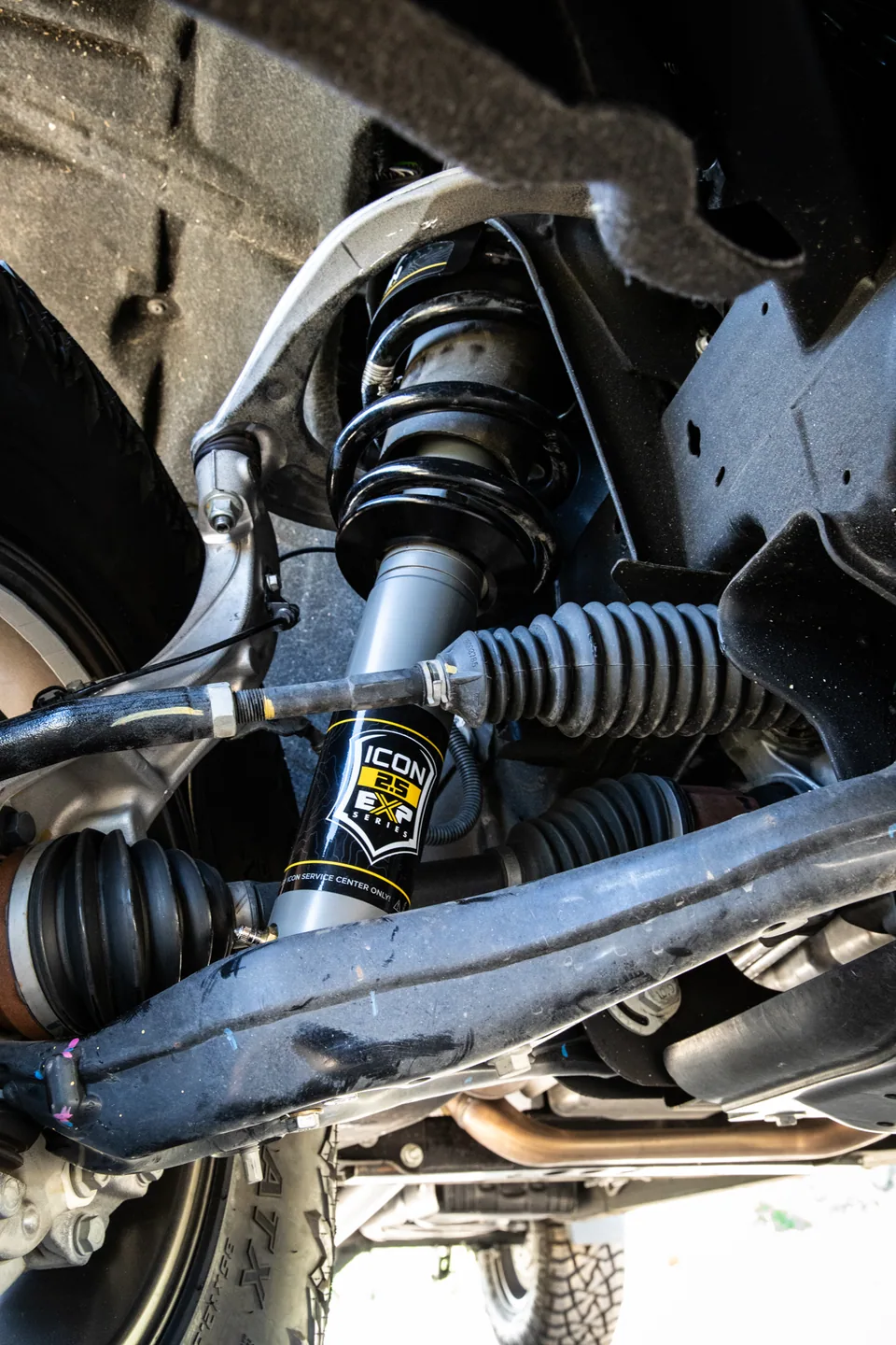 ICON 19-23 GM 1500, 2.375-3.75" Lift, Stage 2 EXP Suspension System, Tubular k73072t 5 of 6