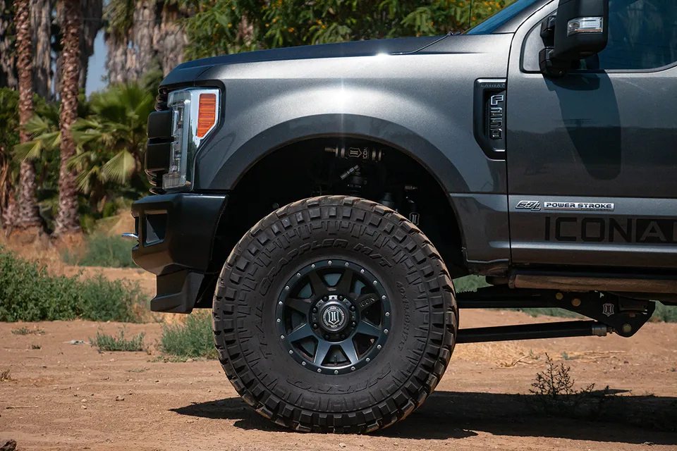 ICON 2017-2022 Ford F250/F350, 4-5.5" Lift, Stage 5 Suspension System k63155 3 of 4