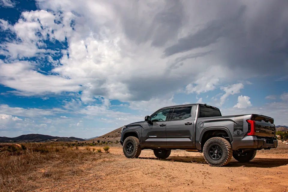 ICON 2022-2025 Toyota Tundra, 1.25-3.25" Lift, Stage 3 (TRD), 3.0 Suspension System, Billet k53213s 4 of 6