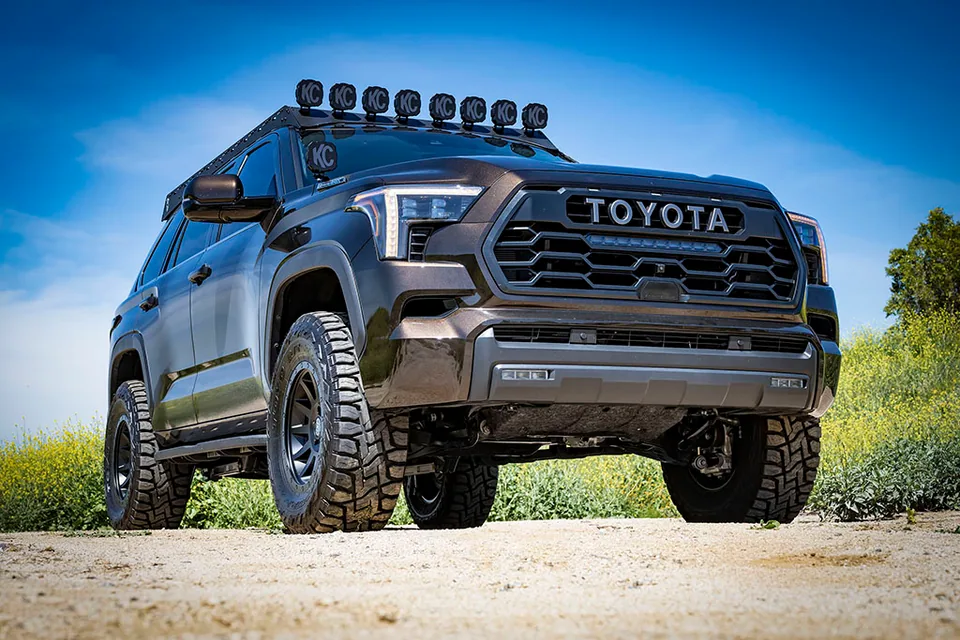 ICON 2023-2025 Toyota Sequoia, 3-4.5" Lift, Stage 8 Suspension System, Billet, TRD k53238s 2 of 5