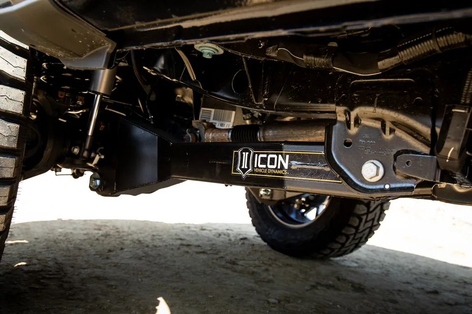 ICON 2023 Ford F-250/F-350 Super Duty 4WD, 2.5-3" Lift, Stage 2 Coilover Conversion System w/ Radius Arms & Expansion Packs K63162RL 2 of 2