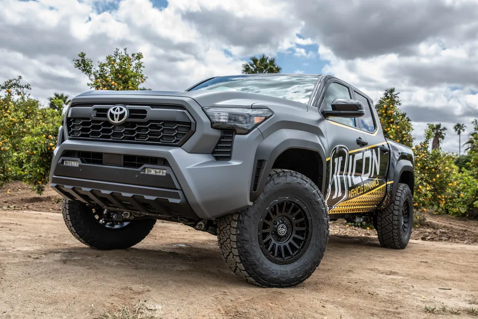 ICON 2024-2025 Toyota Tacoma, V.S. 2.5 Series Coilover Kit, Internal Reservoir, Pair 58680 6 of 6