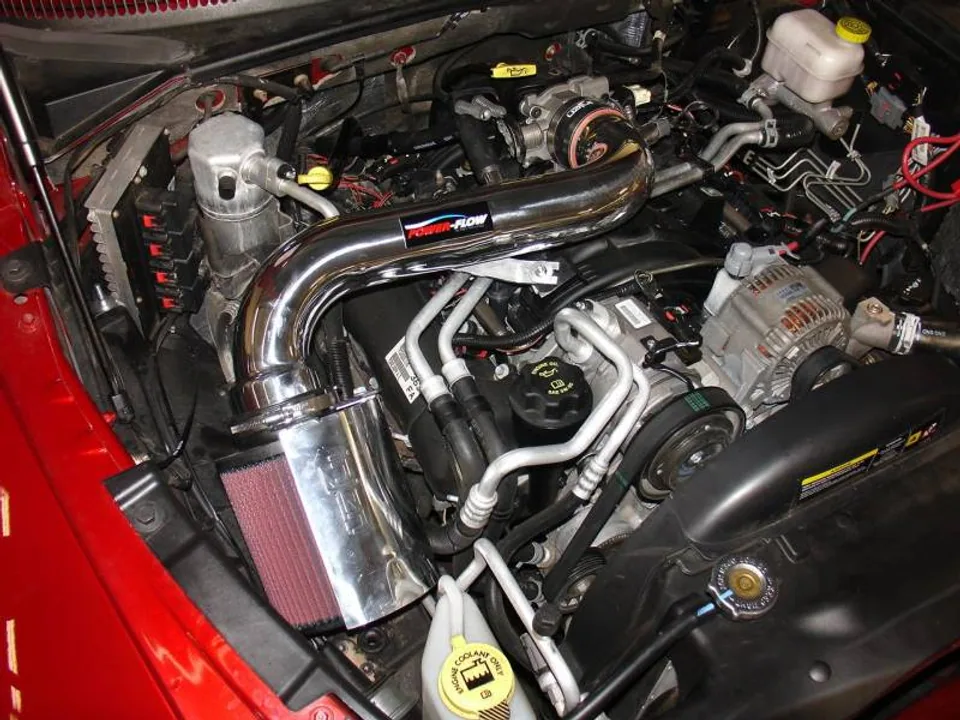 Injen 05-10 Dakota / 06-10 Raider 4.7L V8 Power-Flow (incl. Diamond plate heat shield) Wrinkle Black PF1800WB 2 of 2