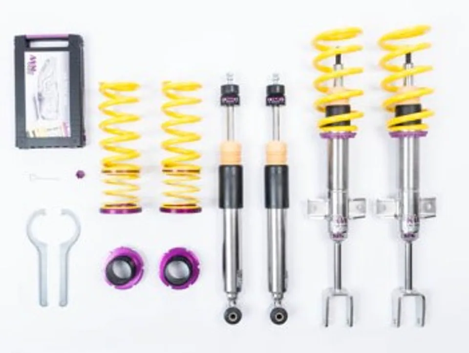 KW Coilover Kit V3 2017+ Alfa Romeo Giulia (952) 2wd w/o Electronic Dampers 35215026 1 of 1