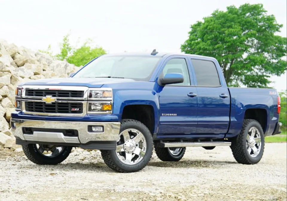 Superlift 14-18 Chevy Silv 1500 4WD 3.5in Lift Kit w/ Alum/Stamped Steel Control Arms & Rear Shocks 3600 3 of 3