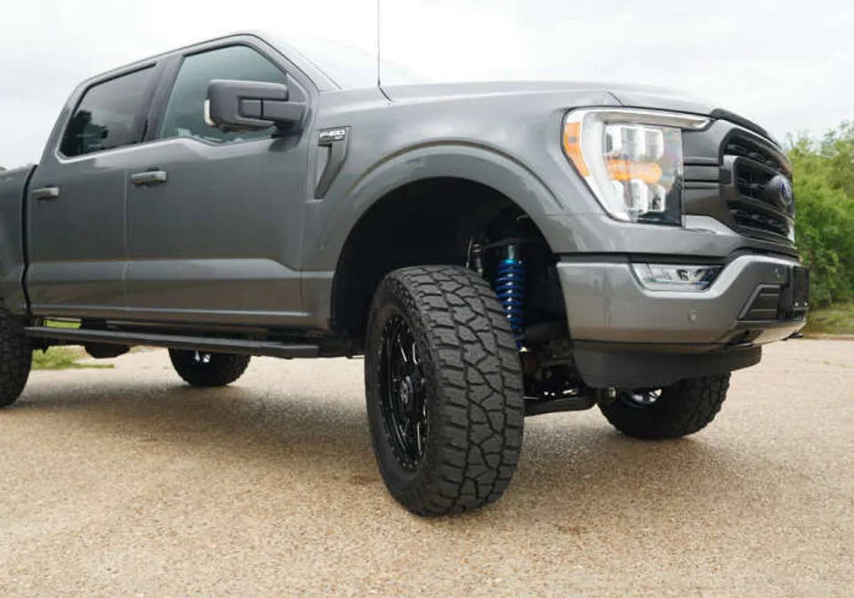 Superlift 2021 Ford F-150 4WD 6in Lift Kit w/King FR Coils & Rear Reservoir Shocks K130KG 4 of 5