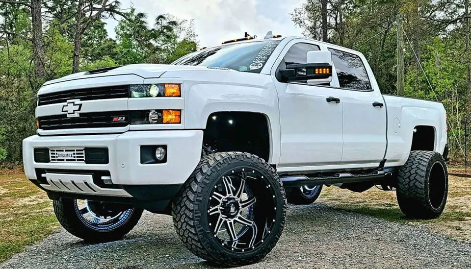 American Truxx AT162 Vortex Gloss Black Machined 3 of 5