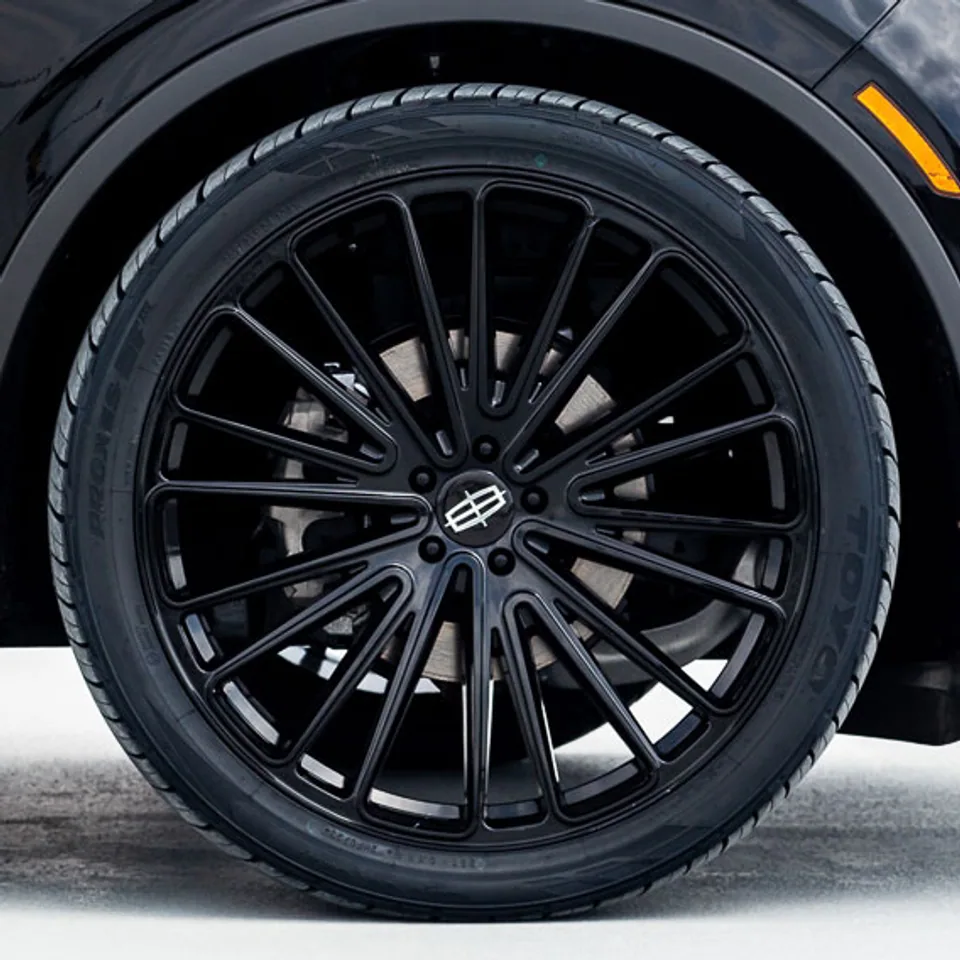 Blaque Diamond BD-715 Gloss Black 3 of 4
