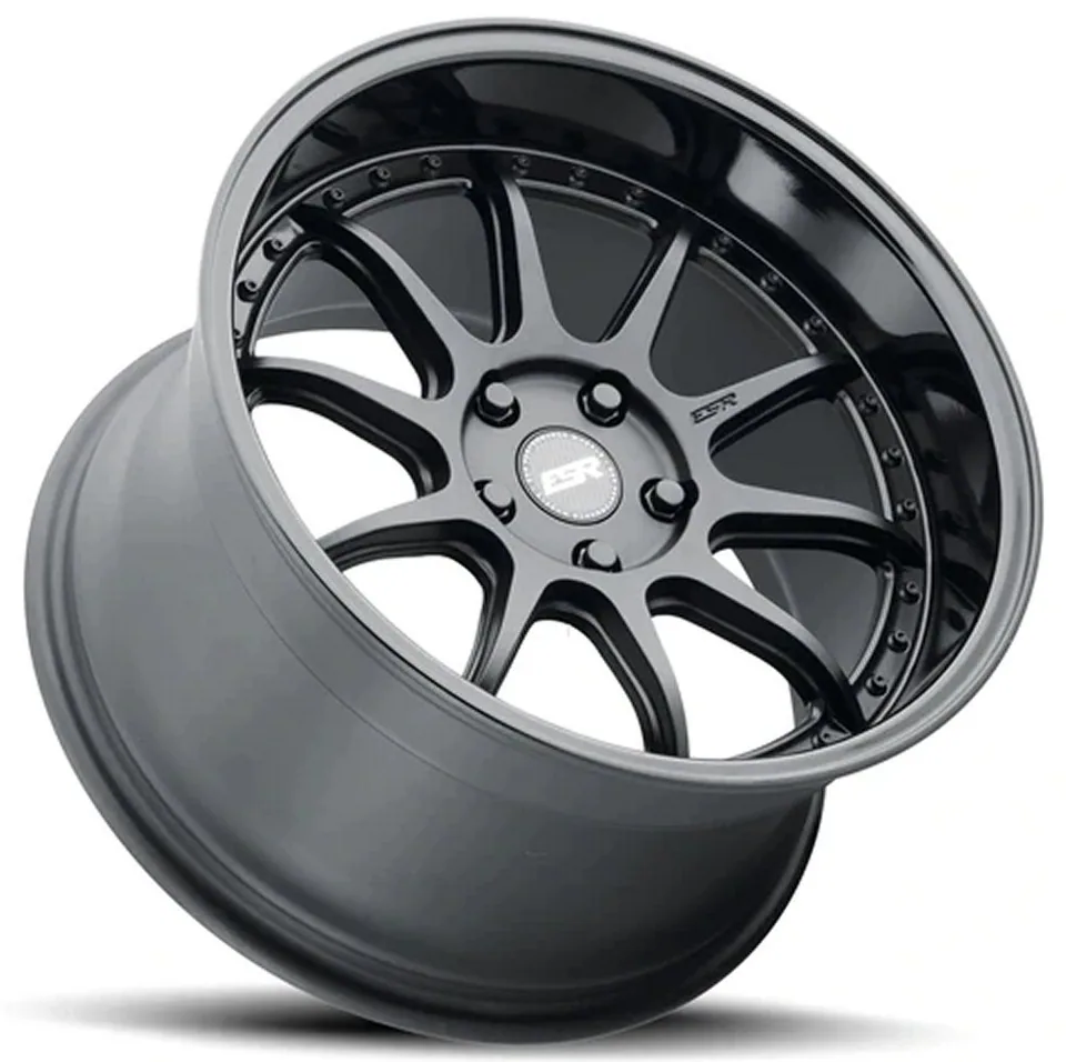 ESR CS12 Matte Black 3 of 3
