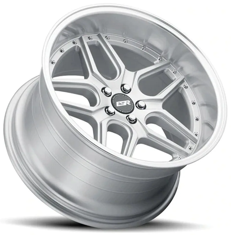 ESR CS15 Hyper Silver 3 of 3