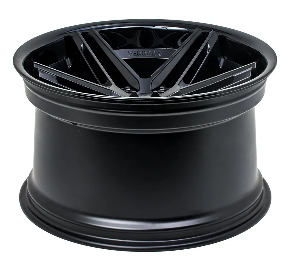 Ferrada CM1 Matte Black w/ Gloss Black Lip 3 of 6