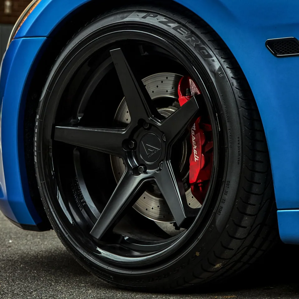 Ferrada FR3 Matte Black w/ Gloss Black Lip 3 of 6