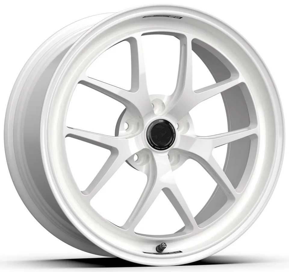 Fifteen52 Sector RSR Radiant Silver 1 of 3