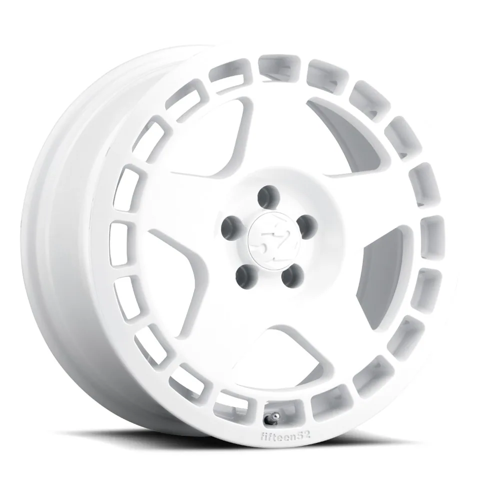 Fifteen52 Turbomac Rally White 1 of 3