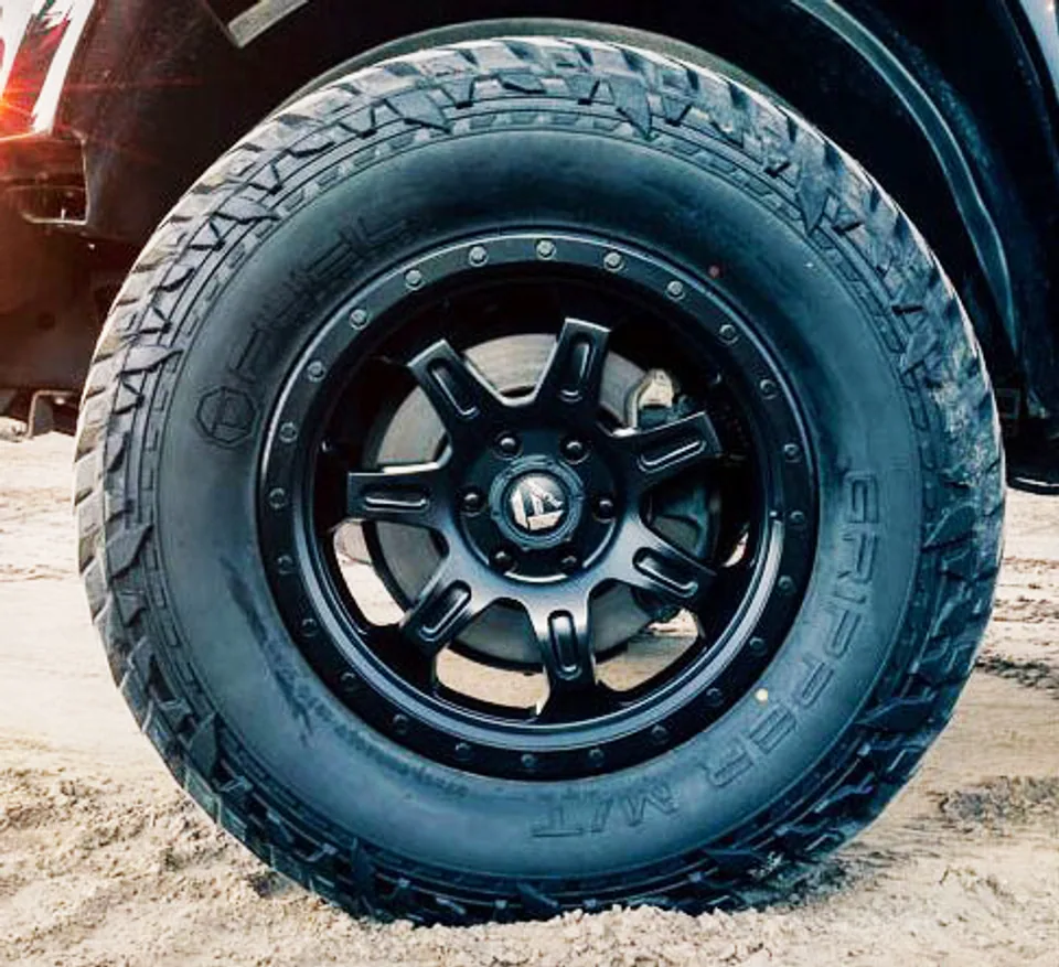 Fuel Off-Road JM2 Matte Black w/ Black Ring D572 2 of 2
