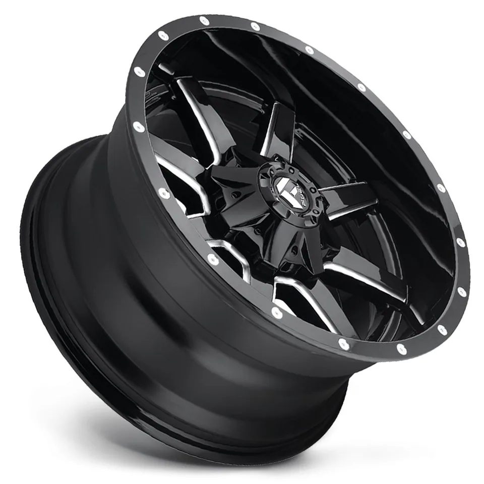 Fuel Off-Road Maverick Gloss Black Milled D610 6x135 2 of 3