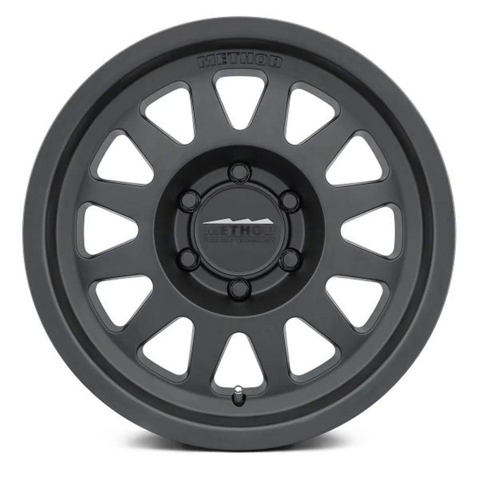 Method Race MR704 Matte Black 2 of 3
