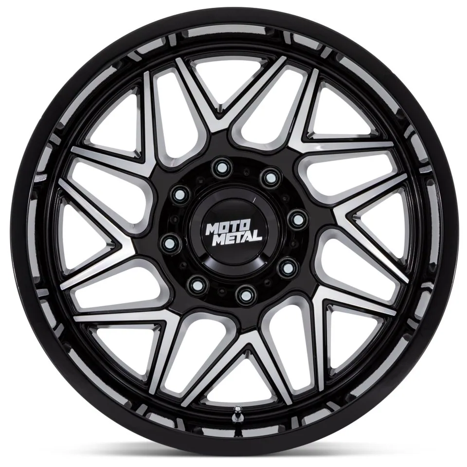 Moto Metal MO812 Turbine Gloss Black Machined 3 of 3