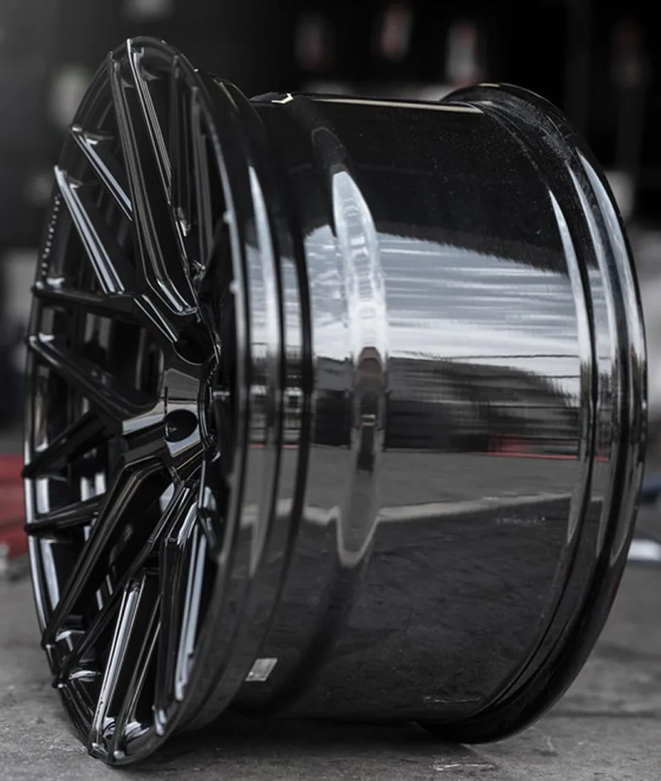Rohana RFX10 Gloss Black 3 of 6