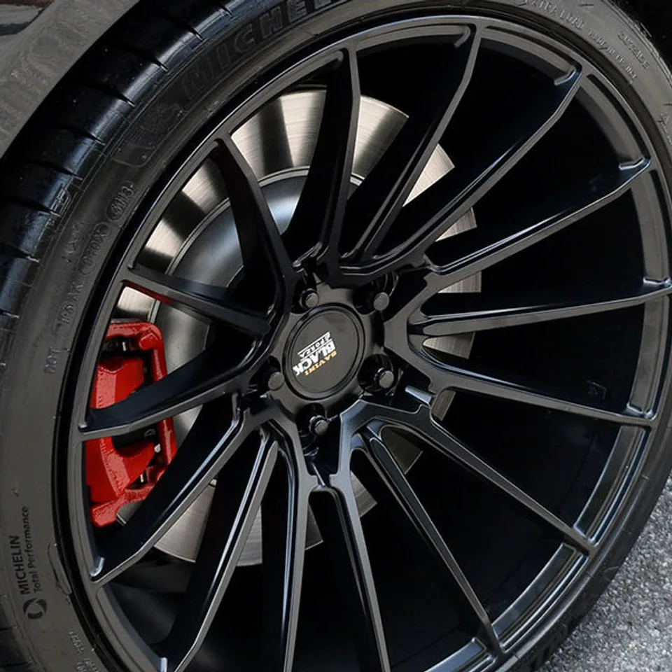Savini Black Di Forza BM16 Gloss Black 3 of 3