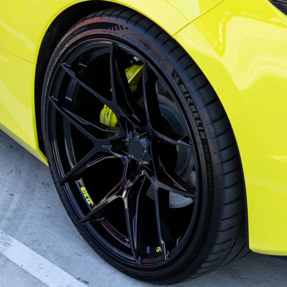 Savini SV-F5 Gloss Black 3 of 4
