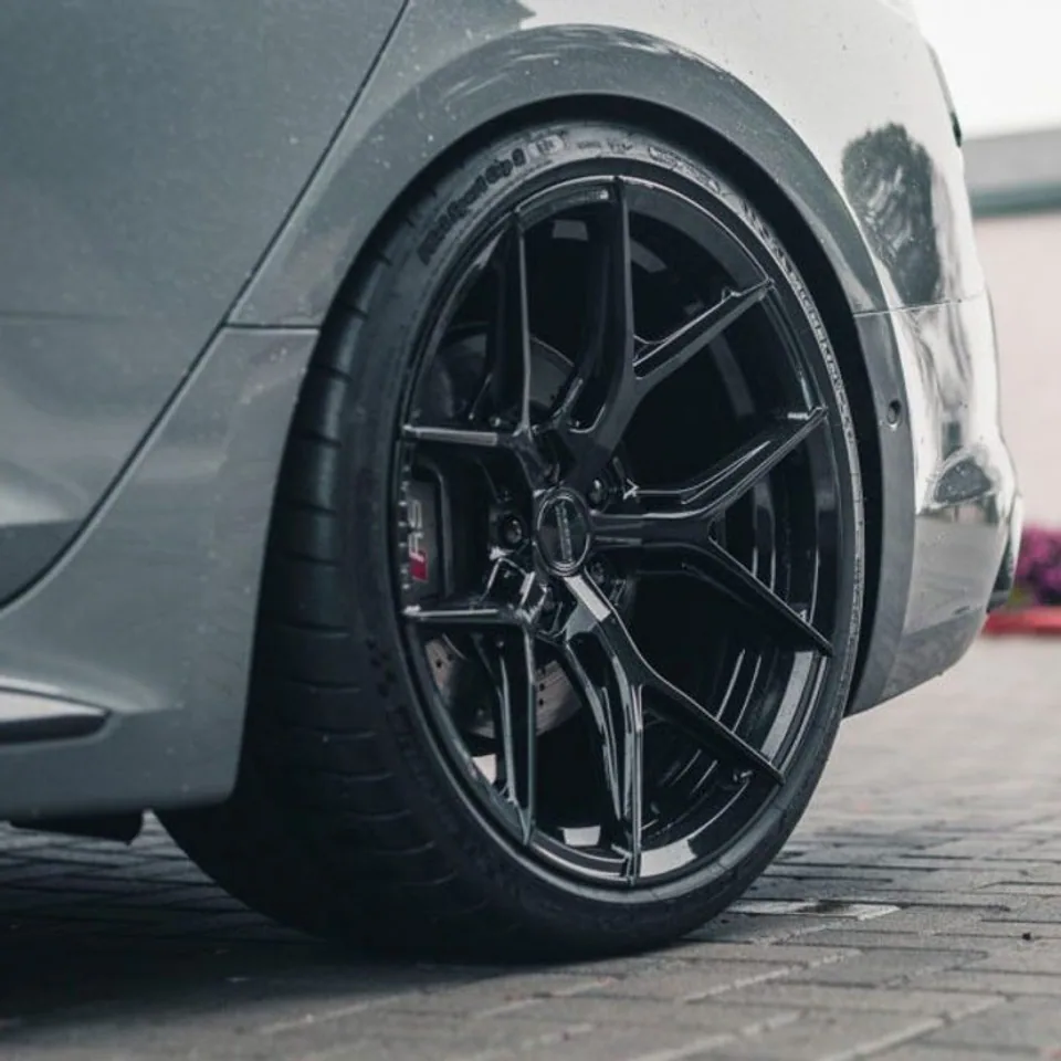 Vossen HF-5 Gloss Black 4 of 6