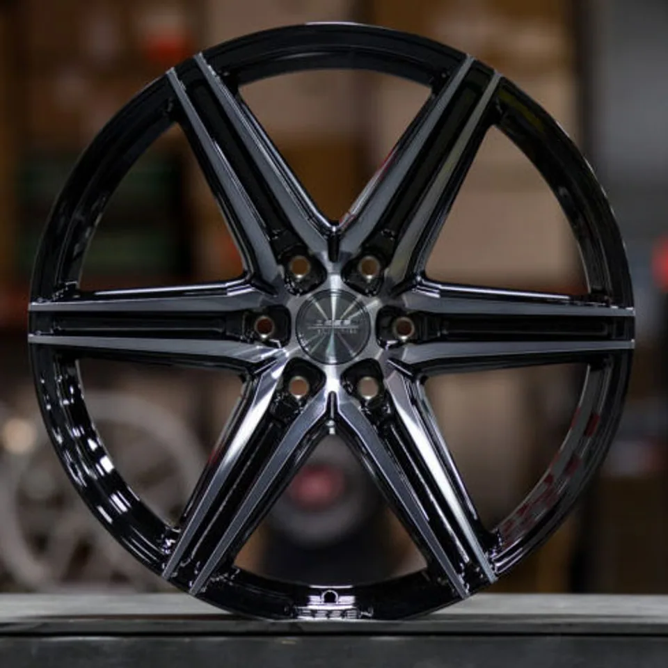 Vossen HF6-2 Gloss Black w/ Double Tint 2 of 4